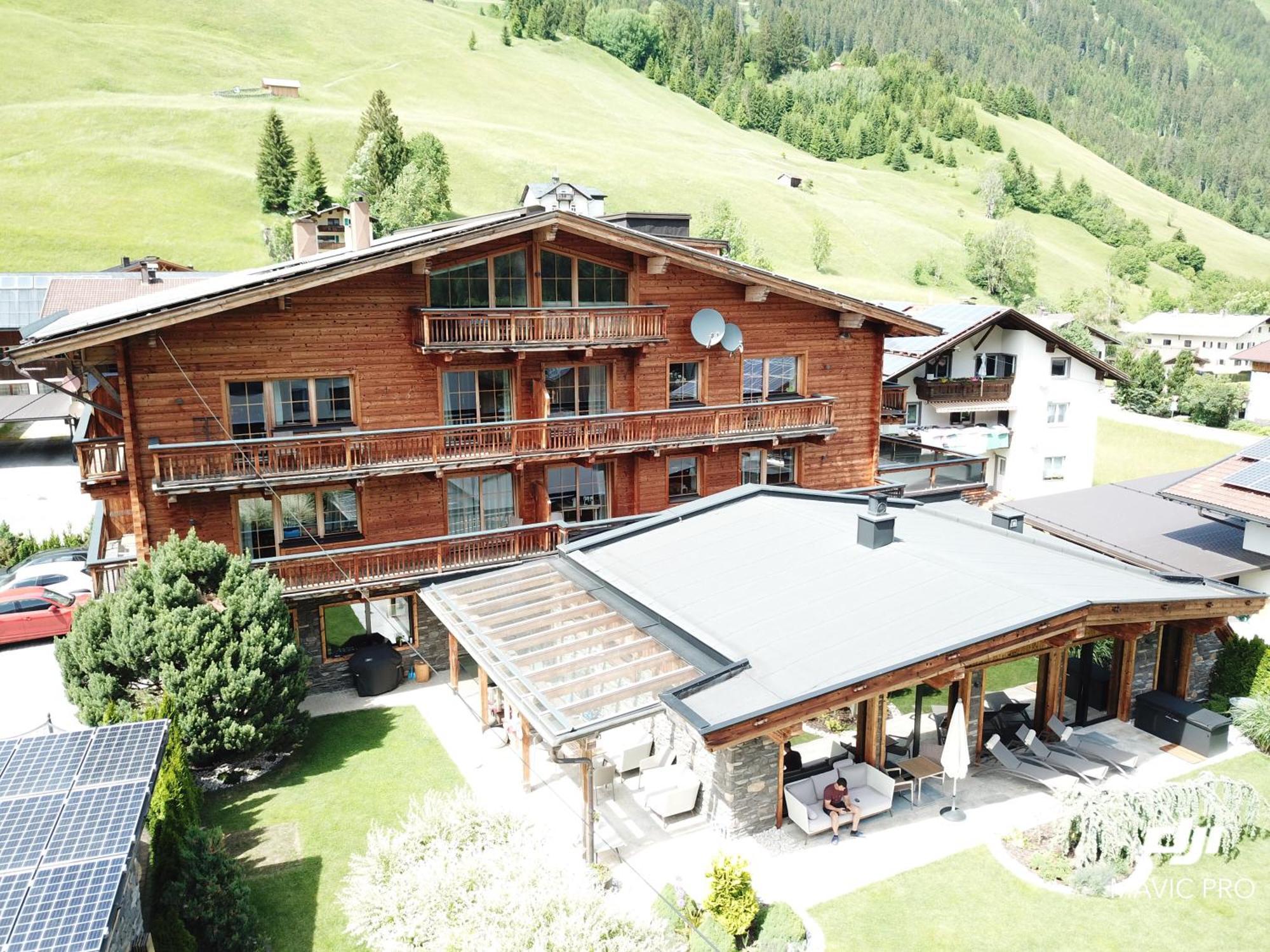 Pepi'S Suites - Lechtal Apartments Holzgau Exterior foto